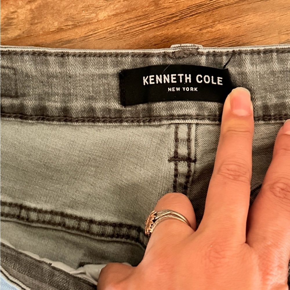 men’s Kenneth Cole skinny jeans size 34x30 - Picture 4 of 4